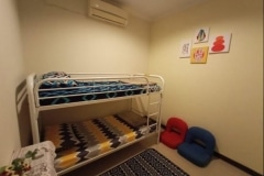 Family-suite-room-sewa-kamar-untuk-keluarga-di-Bali-Kamar-low-budget-harian-dan-mingguan-di-Denpasar